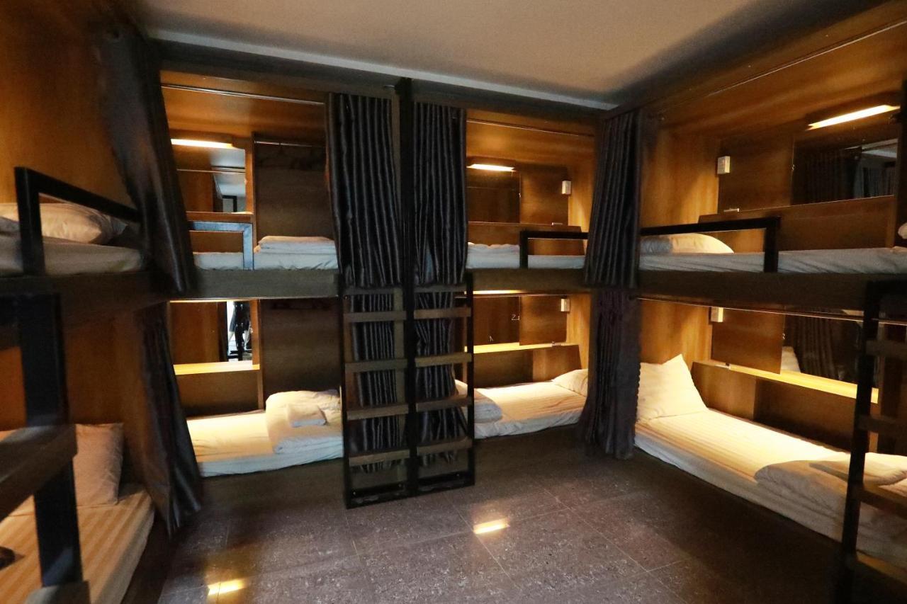 Bui Vien Street Hostel Ho Si Minh-város Kültér fotó