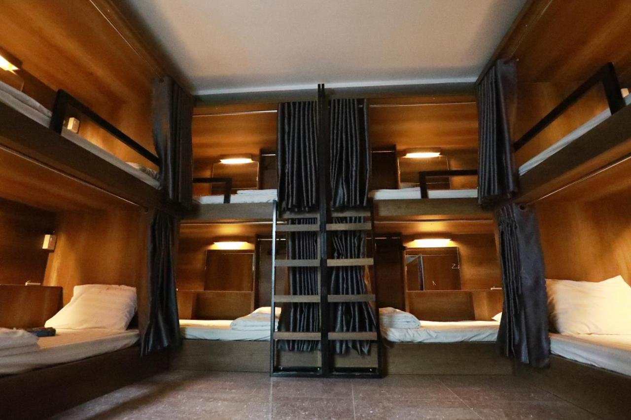 Bui Vien Street Hostel Ho Si Minh-város Kültér fotó