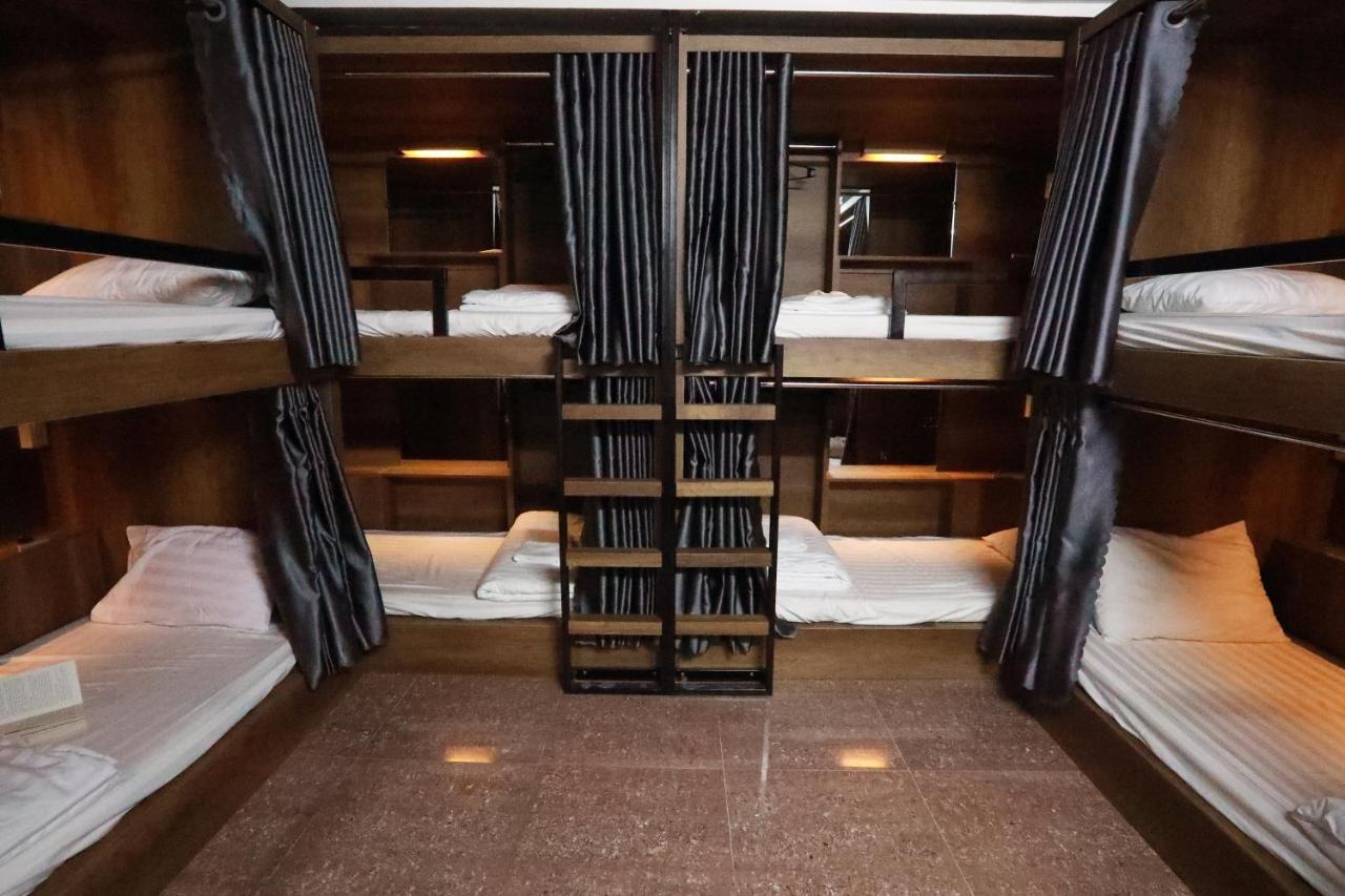 Bui Vien Street Hostel Ho Si Minh-város Kültér fotó