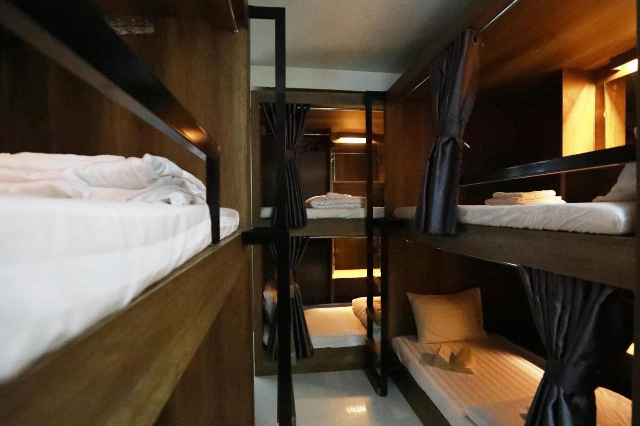 Bui Vien Street Hostel Ho Si Minh-város Kültér fotó