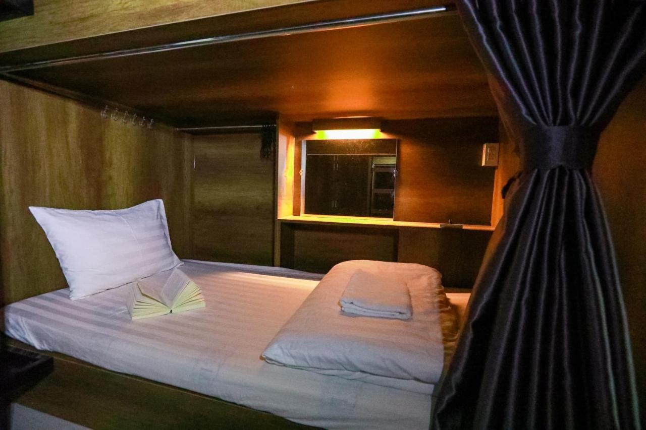 Bui Vien Street Hostel Ho Si Minh-város Kültér fotó