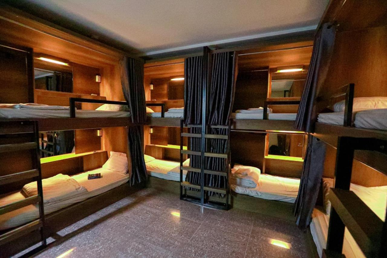 Bui Vien Street Hostel Ho Si Minh-város Kültér fotó