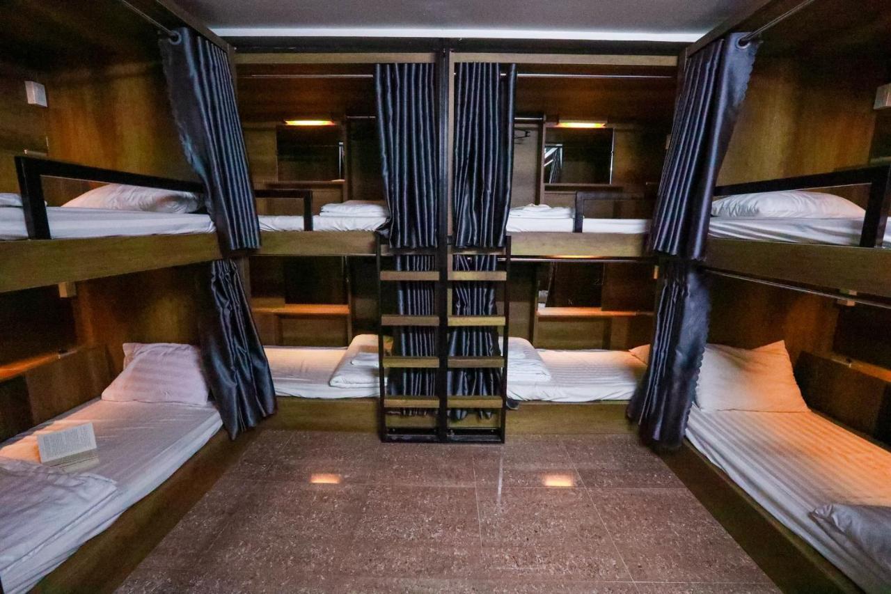 Bui Vien Street Hostel Ho Si Minh-város Kültér fotó